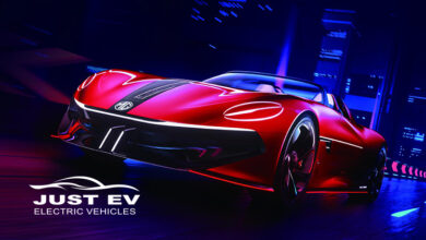 "إم جي سايبرستر".. سيارة كهربائية قديمة بمدى 500 ميل