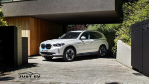 تضاعف مبيعات BMW  من السيارات الكهربائية بالربع الأول من عام 2021