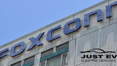 اعلان فوكسكون دخول مجال تصنيع السيارات الكهربائية يثير جدلا كبير