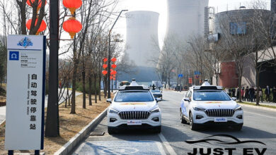بايدو تطلق أول خدمة سيارات آلية robotaxis مدفوعة الأجر بالصين