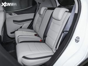 سيارة "Yuan Pro EV".. عائلية رخيصة