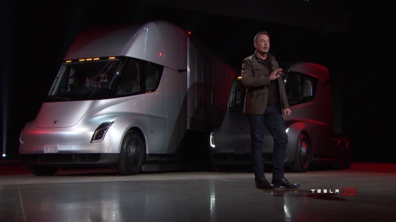هل Tesla Semi جاهزة للانتقال إلى مرحلة الإنتاج؟